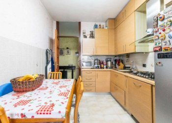 Three-room apartment Via Massimo D'Azeglio, Rozzano - photo 10