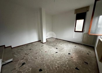 One-room apartment Via Bruno Buozzi, Rozzano - photo 7