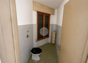 One-room apartment Via Bruno Buozzi, Rozzano - photo 12