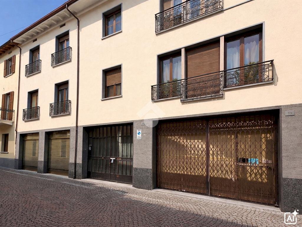Appartamento Via C. Diana, Galliate - foto 2