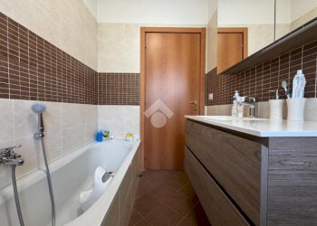 Three-room apartment Via Goffredo Mameli, Cameri - photo 13