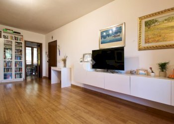 Three-room apartment Via Duccio di Buoninsegna, Assago - photo 6