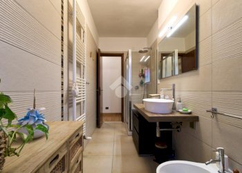 Three-room apartment Via Duccio di Buoninsegna, Assago - photo 17