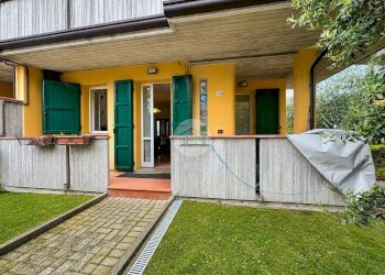 Four-room apartment Via Cornacchiara, Borghi - photo 2