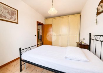 Four-room apartment Via Cornacchiara, Borghi - photo 13