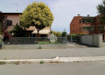 Semi-detached house Via Tolentino, Cesena - photo 9