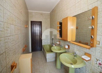 Small Villa Mondovì - photo 16