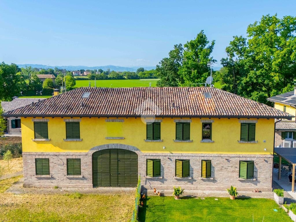 Porzione di casa Via Fratelli Bandiera, Reggio nell'Emilia - foto 3