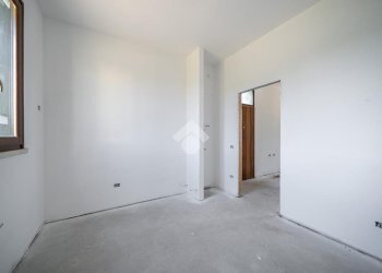 Porzione di casa Via Fratelli Bandiera, Reggio nell'Emilia - foto 23