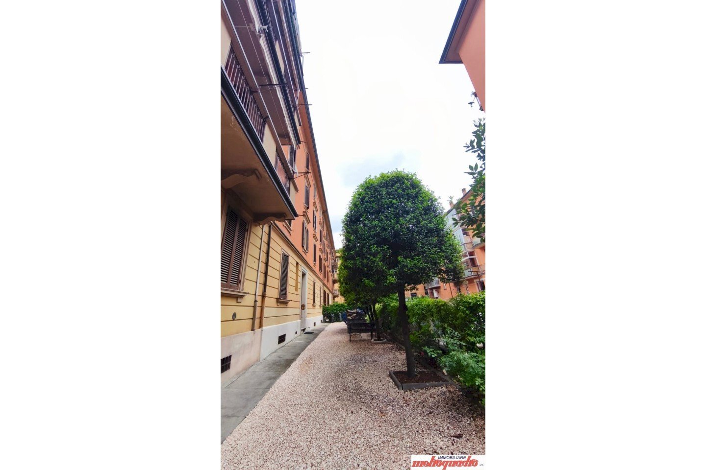 Four-room apartment Bologna (neighborhood Costa Saragozza) - photo 2
