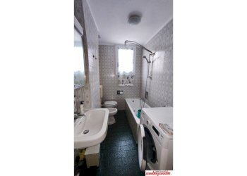 Four-room apartment Bologna (neighborhood Costa Saragozza) - photo 12
