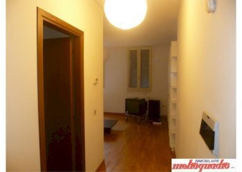 Three-room apartment Bologna (neighborhood Centro Storico) - photo 3