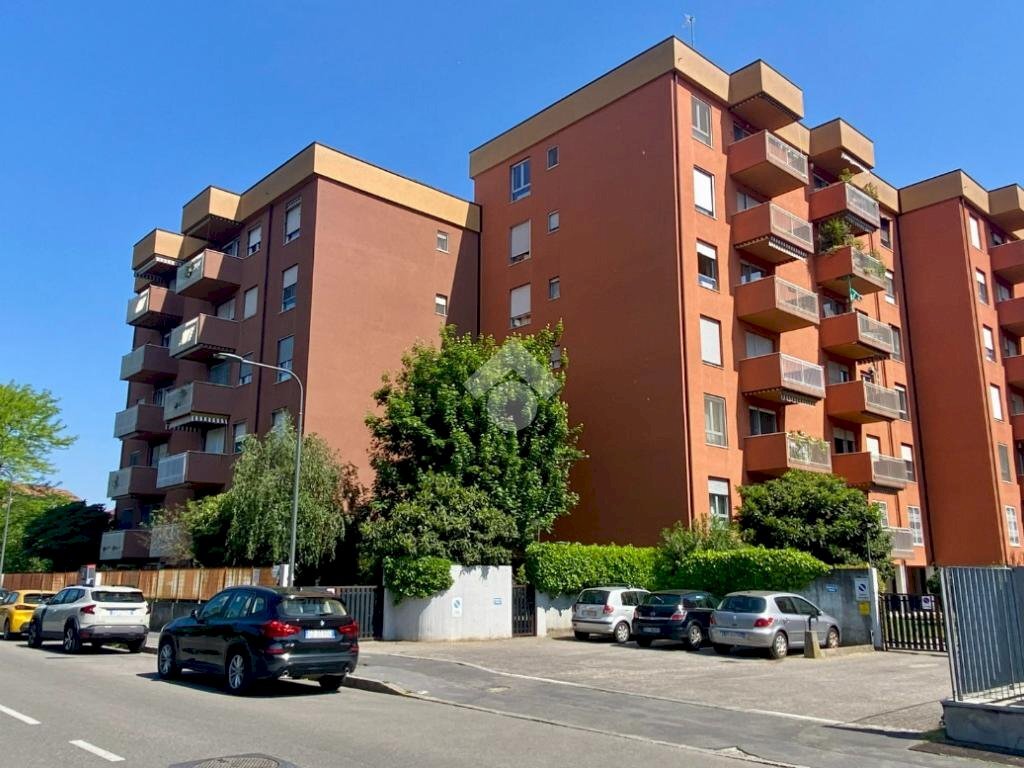 Quadrilocale Via Valsesia, Milano (zona Baggio) - foto 2