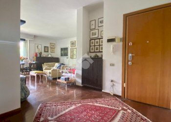 Four-room apartment Via Valsesia, Milano (neighborhood Baggio) - photo 22