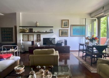 Four-room apartment Via Valsesia, Milano (neighborhood Baggio) - photo 28