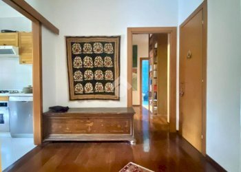 Four-room apartment Via Valsesia, Milano (neighborhood Baggio) - photo 33