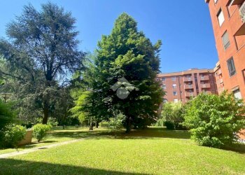 Four-room apartment Via Valsesia, Milano (neighborhood Baggio) - photo 34