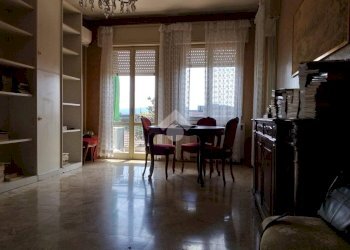 Three-room apartment Via 4 Giornate di Napoli, Reggio nell'Emilia - photo 6