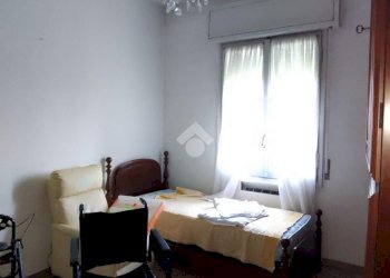Three-room apartment Via 4 Giornate di Napoli, Reggio nell'Emilia - photo 26