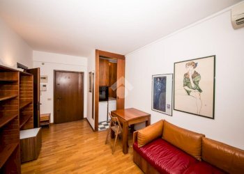 Bilocale Corso S. Gottardo, Milano - foto 9