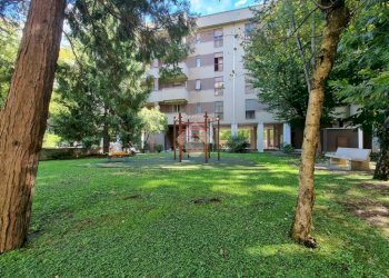 Three-room apartment Via Teobaldo Ciconi, Milano (neighborhood Inganni) - photo 2