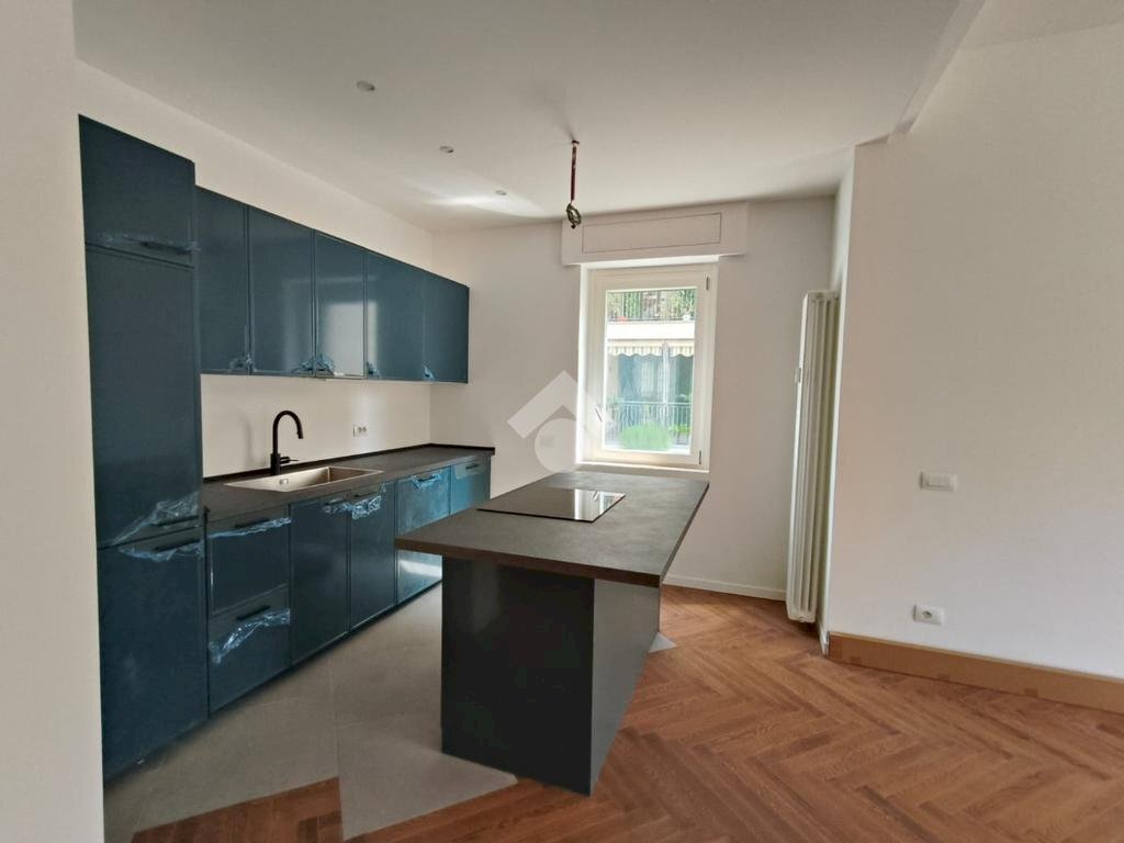 Three-room apartment Via Grivola, Milano (neighborhood Niguarda) - photo 1