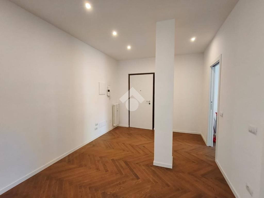 Three-room apartment Via Grivola, Milano (neighborhood Niguarda) - photo 2