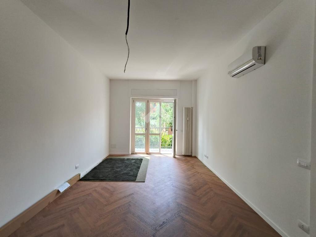 Three-room apartment Via Grivola, Milano (neighborhood Niguarda) - photo 3