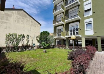Three-room apartment Via Grivola, Milano (neighborhood Niguarda) - photo 9