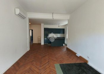 Three-room apartment Via Grivola, Milano (neighborhood Niguarda) - photo 15