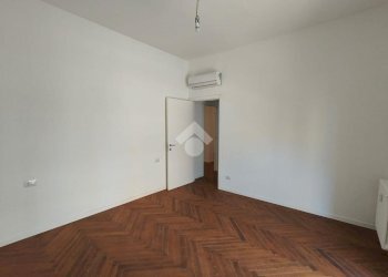 Three-room apartment Via Grivola, Milano (neighborhood Niguarda) - photo 16