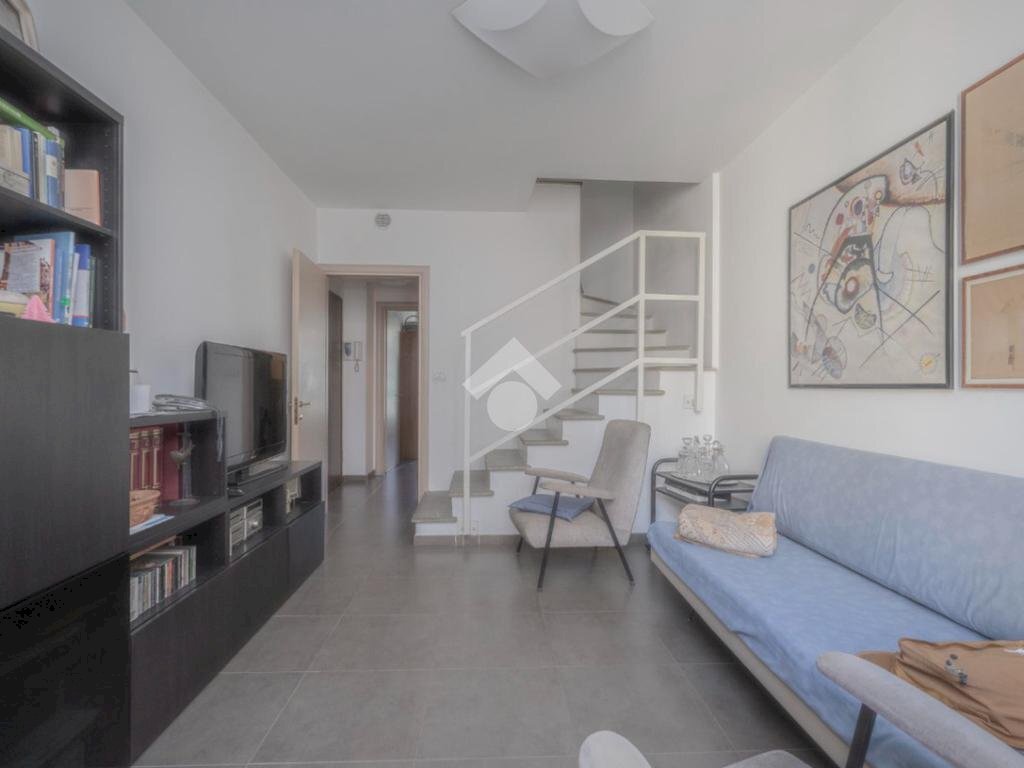 Four-room apartment Via giovanni da verazzano, Torino (neighborhood Crocetta) - photo 1
