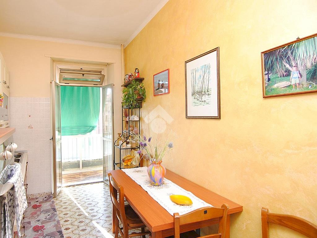 Three-room apartment Via Borgomanero, Torino (neighborhood Parella) - photo 1
