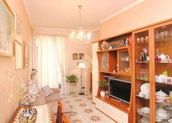Three-room apartment Via Borgomanero, Torino (neighborhood Parella) - photo 2