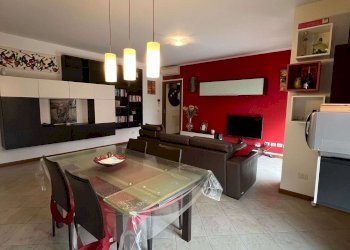 Three-room apartment via Guido Rossa 12, Buccinasco - photo 6