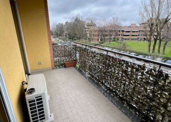Three-room apartment via Guido Rossa 12, Buccinasco - photo 16