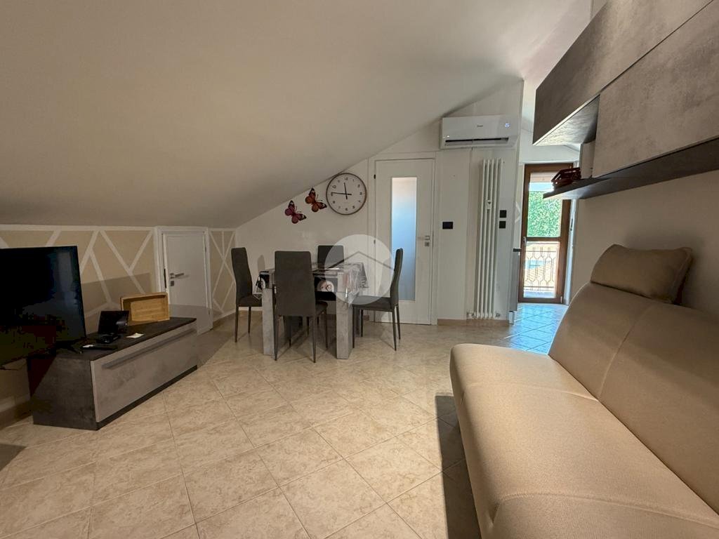 Two-room apartment Via grandi, Asti - photo 1