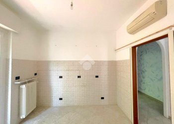 Quadrilocale Via Giovanni Costanzi, Genova (zona Oregina) - foto 30