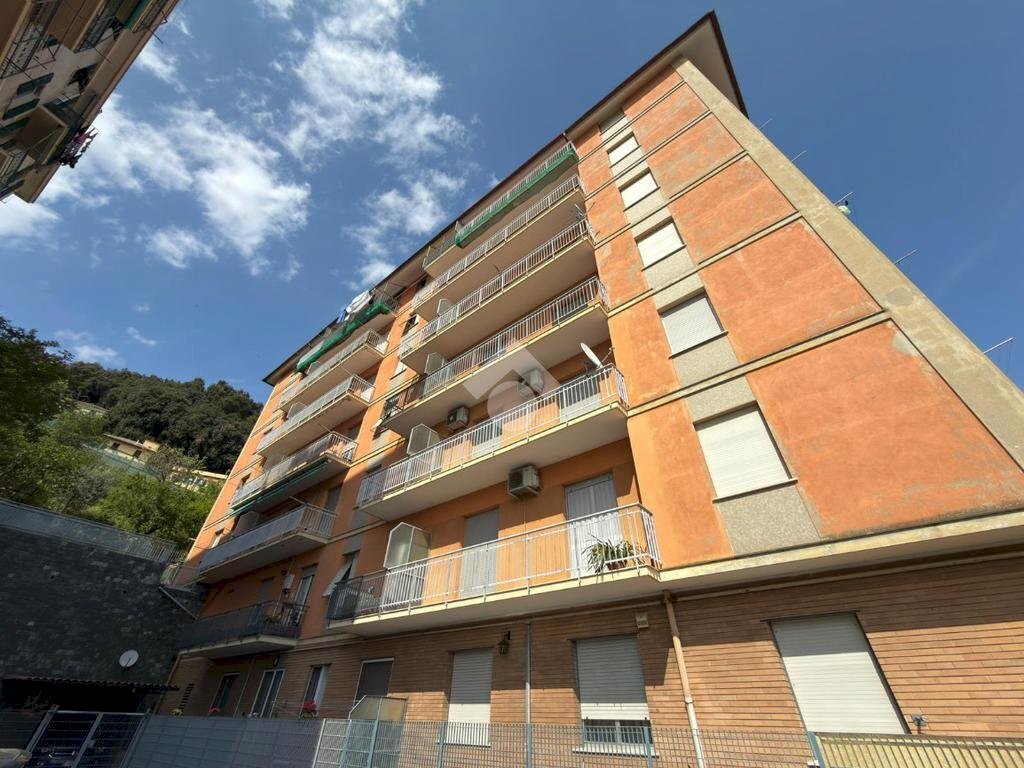 Three-room apartment Via Enrico Morselli, Genova (neighborhood Voltri) - photo 2