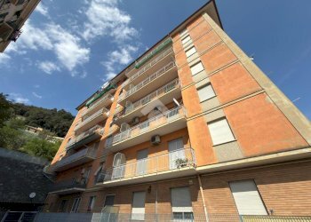 Three-room apartment Via Enrico Morselli, Genova (neighborhood Voltri) - photo 1