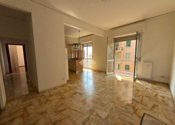 Three-room apartment Via Enrico Morselli, Genova (neighborhood Voltri) - photo 7
