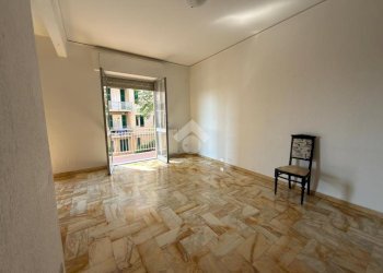 Three-room apartment Via Enrico Morselli, Genova (neighborhood Voltri) - photo 8