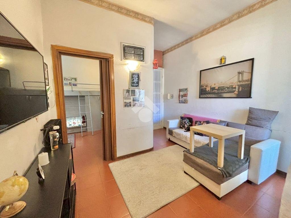 Two-room apartment Via Edmondo de Amicis, Novara - photo 2