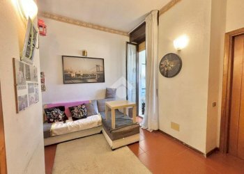 Two-room apartment Via Edmondo de Amicis, Novara - photo 3