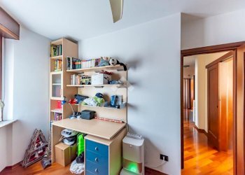 Four-room apartment Via Treves, Lainate - photo 18