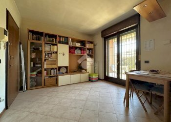 Two-room apartment Via Clemente Alberti, Carugate - photo 12