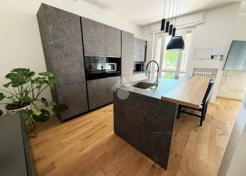 Four-room apartment Via Antonio Gramsci, Peschiera Borromeo - photo 3