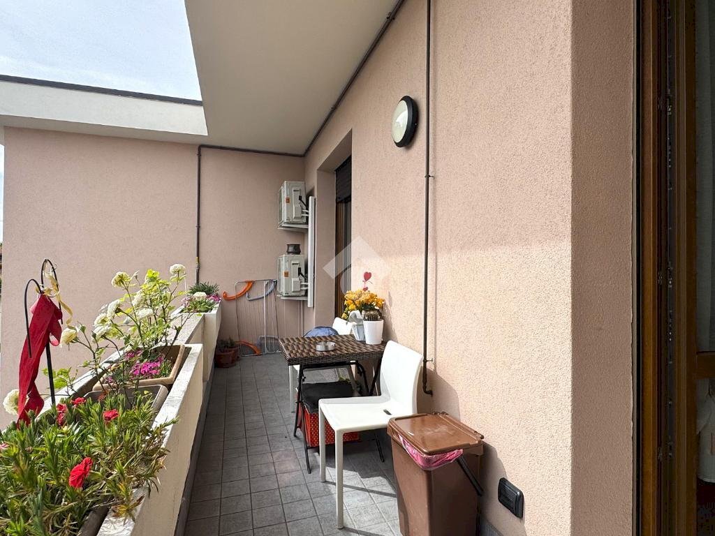 Three-room apartment Via Enrico Fermi, Cambiago - photo 2