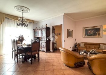 Three-room apartment Via Enrico Fermi, Cambiago - photo 15