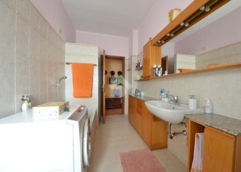 Three-room apartment Via Enrico Fermi, Cambiago - photo 29